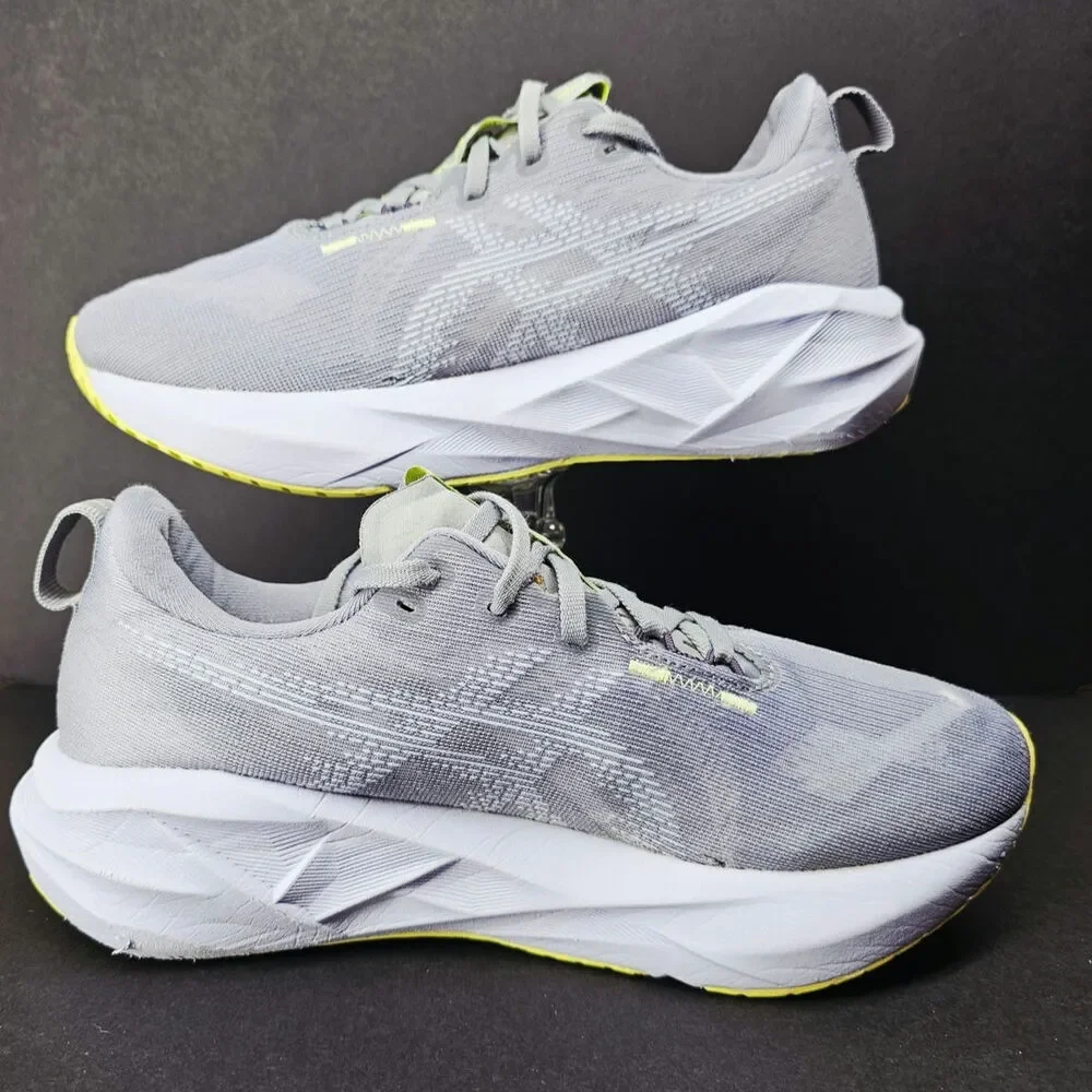 Asics Women 8 Comfy footwear